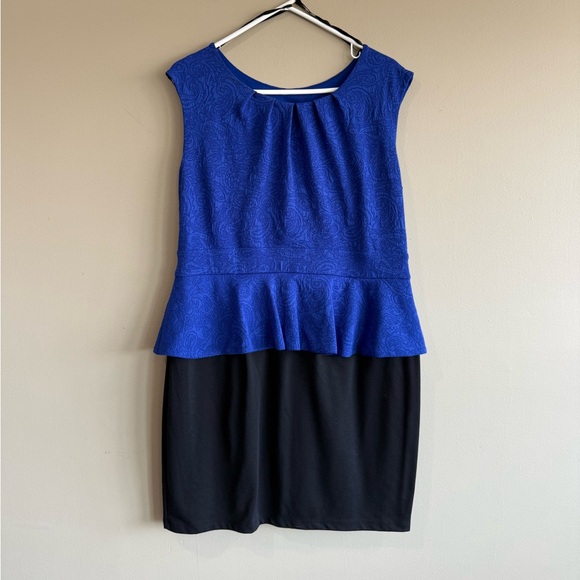Enfocus Studio Royal Blue and Black Dress - Picture 1 of 6